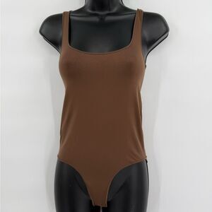 SKIMS Square Neck Scroop Back Sleeveless Full Coverage Bodysuit | Brown | S/M